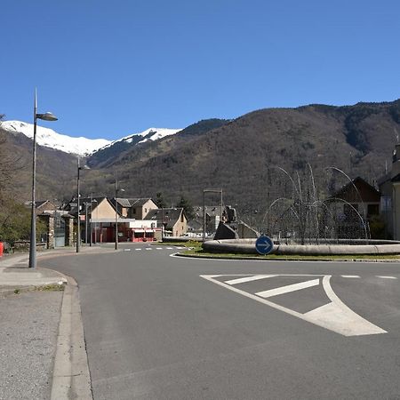 Les Rosiers Villa Bagnères-de-Luchon Exterior foto
