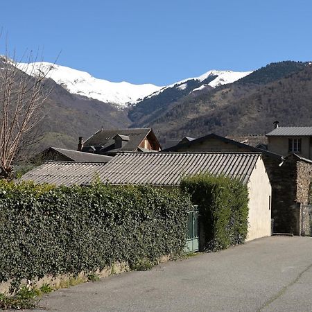Les Rosiers Villa Bagnères-de-Luchon Exterior foto